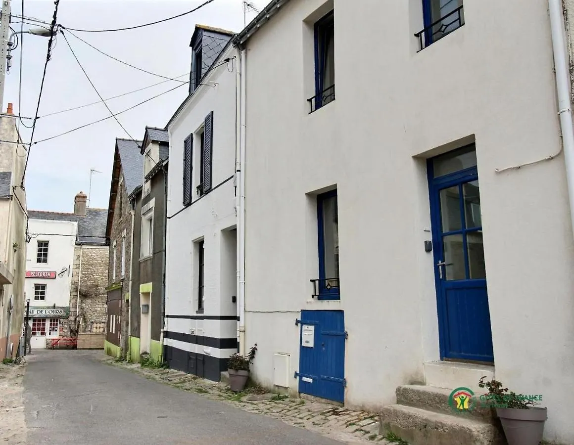 Le Malabar - Les Gites De Kerouzec - Mer Et Centre Historique Port-Louis 0*,